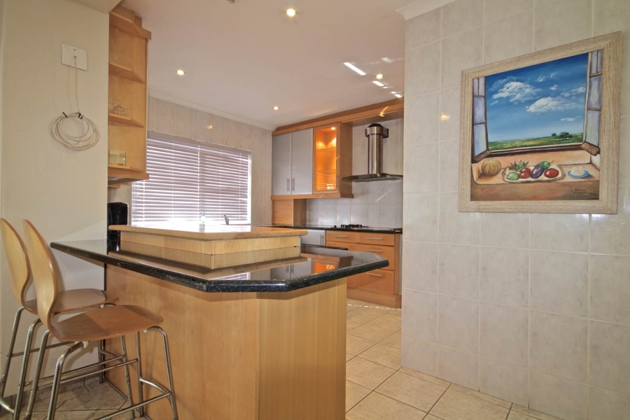 5 Bedroom Property for Sale in Sunset Beach Western Cape
